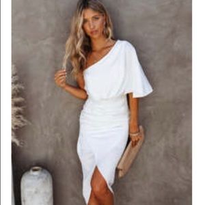 What To Wear One Shoulder Satin Drape Dress - Off White - Large by VICI